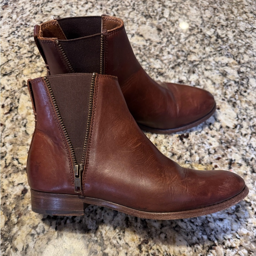 FRYE Booties size 8.5